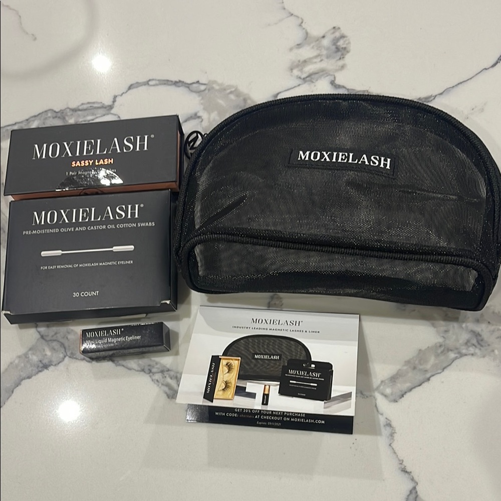 Moxie lash Magnetic Mink lash set NIB - Picture 2 of 8